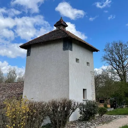 Le Moulin De Saint-Julien Bed & Breakfast Exterior photo